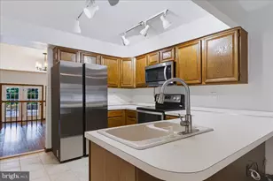 4911 Plum Run Ct, Wilmington, DE 19808 - Photo 14