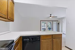 4911 Plum Run Ct, Wilmington, DE 19808 - Photo 12