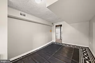 1803 St Elizabeth St, Wilmington, DE 19805 - Photo 14