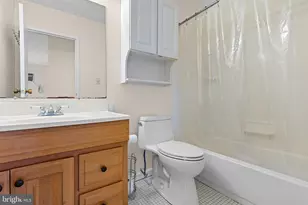 610 W 11th St, Historic New Castle, DE 19720 - Photo 16