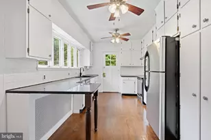 722 Nottingham Rd, Wilmington, DE 19805 - Photo 10