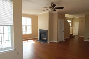 862 N Waterford Ln, Wilmington, DE 19808 - Photo 4