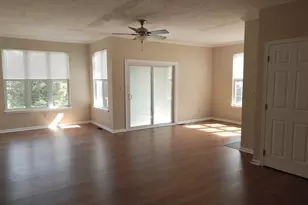 862 N Waterford Ln, Wilmington, DE 19808 - Photo 2