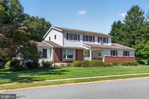 821 N Country Club Dr, Newark, DE 19711 - Photo 8