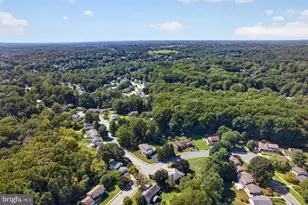 821 N Country Club Dr, Newark, DE 19711 - Photo 108
