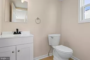 8 Bergen Ct, Newark, DE 19702 - Photo 10