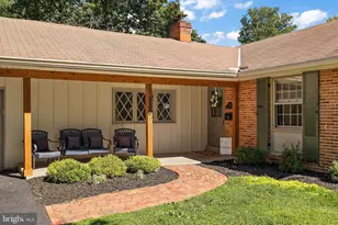 120 Dickinson Ln, Wilmington, DE 19807 - Photo 2