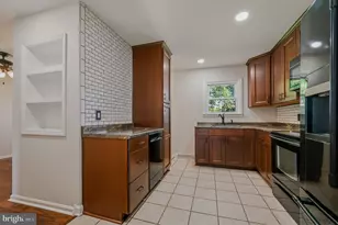 13 Cornwall Dr, Newark, DE 19711 - Photo 10