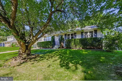 13 Cornwall Drive, Newark, DE 19711 - Photo 2