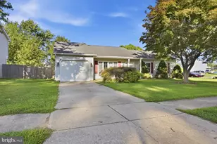 57 Castle Run Dr, Bear, DE 19701 - Photo 2