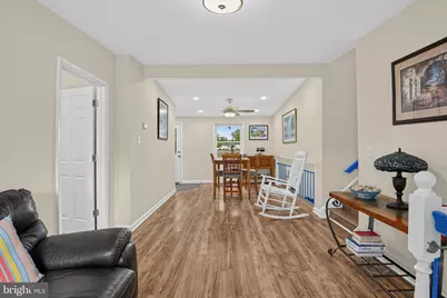 37 E Cherokee Drive, Newark, DE 19713 - Photo 6