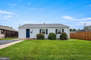 318 Elwood Pl, New Castle, DE 19720 - Photo 1