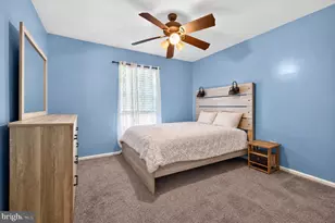 17 E Moyer Dr, Bear, DE 19701 - Photo 18