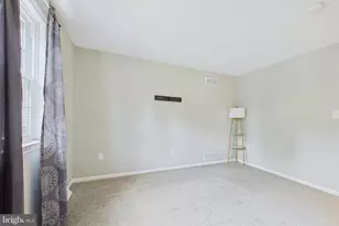 545 E Hanna Dr, Newark, DE 19702 - Photo 36