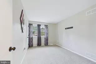 545 E Hanna Dr, Newark, DE 19702 - Photo 34