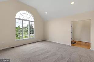 122 W Harvest Dr, New Castle, DE 19720 - Photo 8