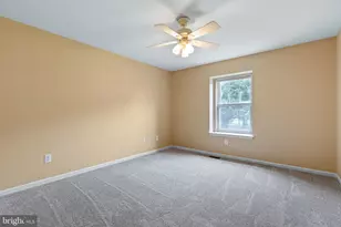 122 W Harvest Dr, New Castle, DE 19720 - Photo 38