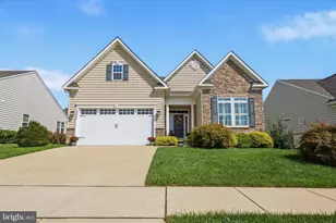 646 Swansea Dr, Middletown, DE 19709 - Photo 1