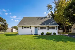 1515 Old Farm Rd, Wilmington, DE 19805 - Photo 1