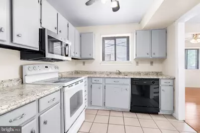 1802 Chelmsford Circle #1802, Newark, DE 19713 - Photo 14