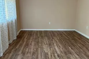 26 Cornwall Dr, Newark, DE 19711 - Photo 2