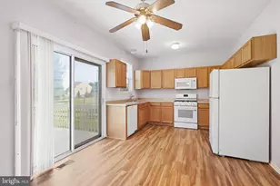 54 Maureen Way, Bear, DE 19701 - Photo 6