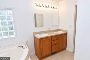 107 Herbert Ct, Bear, DE 19701 - Photo 10
