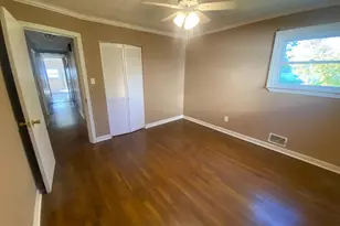 37 Weer Cir, Wilmington, DE 19808 - Photo 2