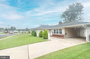 15 W Stephen Dr, Newark, DE 19713 - Photo 2