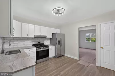 730 Clark Street, New Castle, DE 19720 - Photo 12