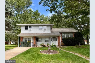 820 Leeds Lane, Newark, DE 19711 - Photo 1