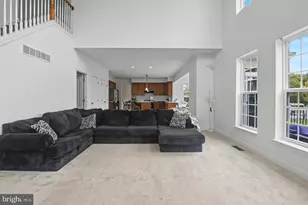 301 E Furrow Ln, Newark, DE 19702 - Photo 18