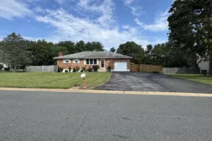 39 Rawlings Dr, Bear, DE 19701 - Photo 1
