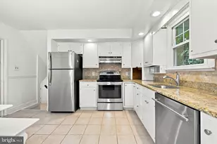 202 Alders Dr, Wilmington, DE 19803 - Photo 10