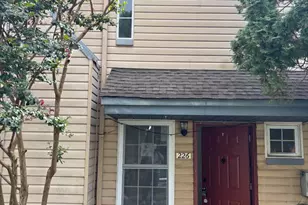 226 Stonebridge Blvd, New Castle, DE 19720 - Photo 2