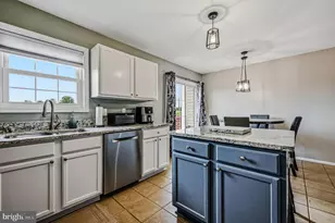 118 Versailles Ct, Newark, DE 19702 - Photo 8