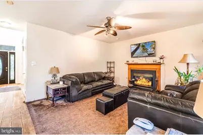 204 Waterview Drive, New Castle, DE 19720 - Photo 8
