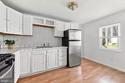 301 E 24th Street, Wilmington, DE 19802 - Photo 8