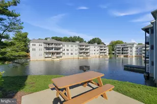 2503 Waters Edge Dr, Newark, DE 19702 - Photo 2