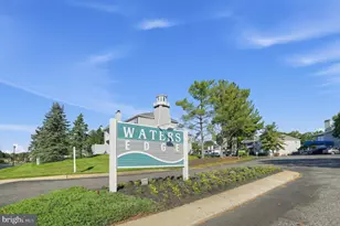 2503 Waters Edge Dr, Newark, DE 19702 - Photo 1