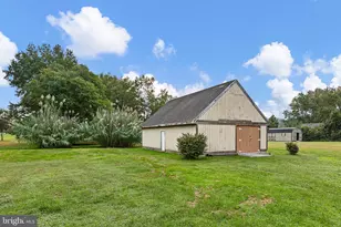 961 Woods Rd, Bear, DE 19701 - Photo 4