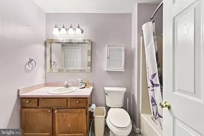 8 Woodfield Drive, Claymont, DE 19703 - Photo 20
