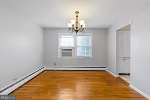 302 E 14th St, New Castle, DE 19720 - Photo 8