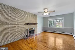 302 E 14th St, New Castle, DE 19720 - Photo 18
