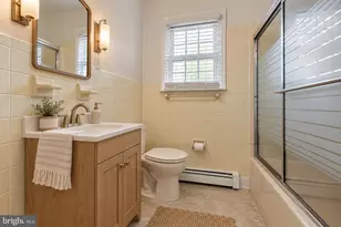 302 E 14th St, New Castle, DE 19720 - Photo 28