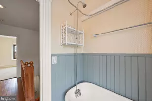 1302 W 9th St, Wilmington, DE 19806 - Photo 40