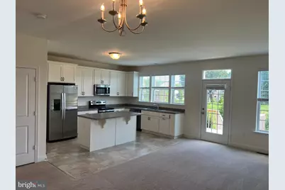 212 Grove View Drive, Hockessin, DE 19707 - Photo 2