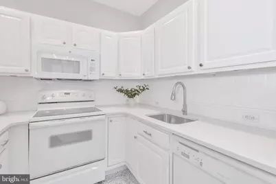 1305 N Broom Street #408, Wilmington, DE 19806 - Photo 10