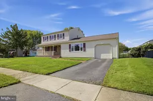 3 Constance Ct, Bear, DE 19701 - Photo 2