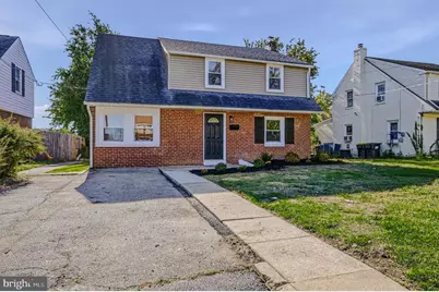 112 Delaware Avenue, New Castle, DE 19720 - Photo 1